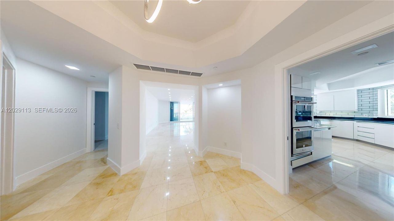 For Sale: $1,280,000 (4 beds, 4 baths, 3400 Square Feet)