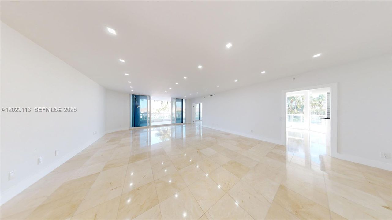 For Sale: $1,280,000 (4 beds, 4 baths, 3400 Square Feet)