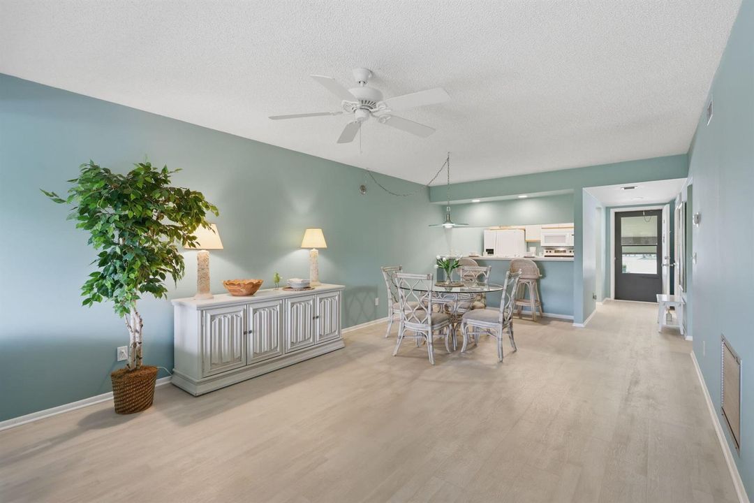 29 Plantation Drive 202, Vero Beach, FL