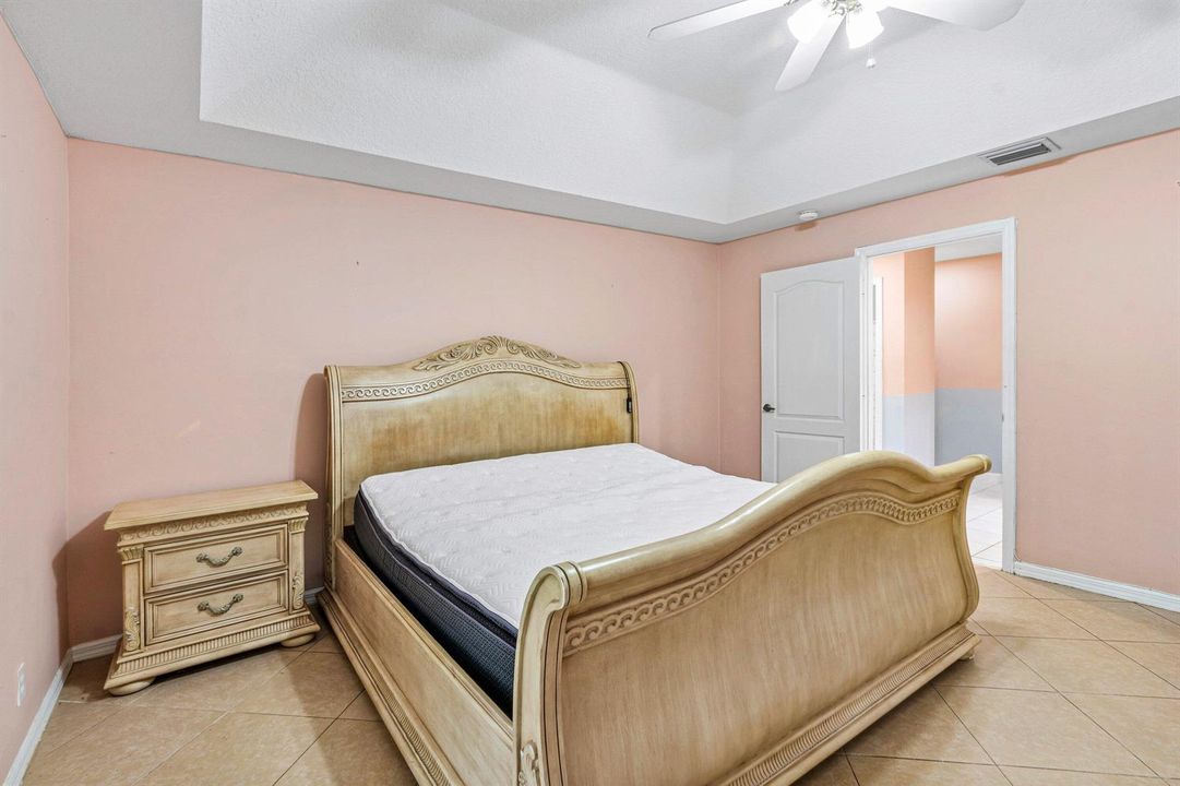016-1559299thStreetNorth-WestPalmBeach-F