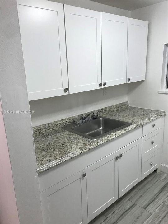 В аренду: $1,250 (0 спален, 1 ванн, 0 Квадратных фут)