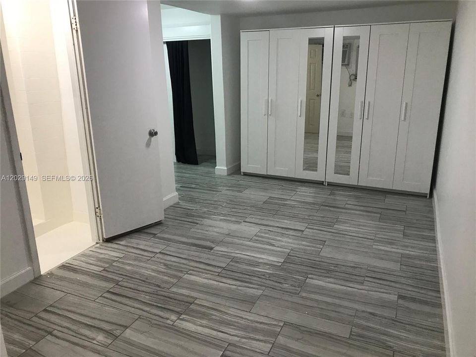 В аренду: $1,250 (0 спален, 1 ванн, 0 Квадратных фут)