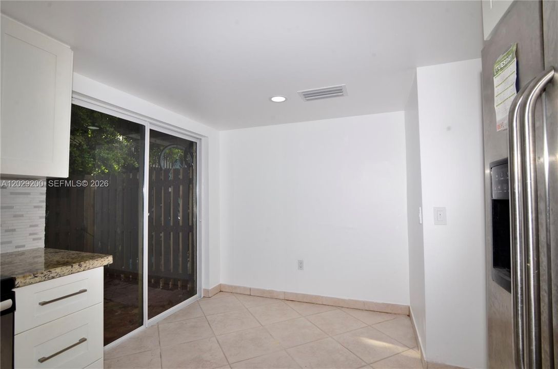 For Rent: $3,000 (3 beds, 2 baths, 1340 Square Feet)