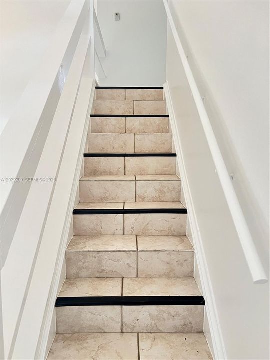 For Rent: $3,000 (3 beds, 2 baths, 1340 Square Feet)