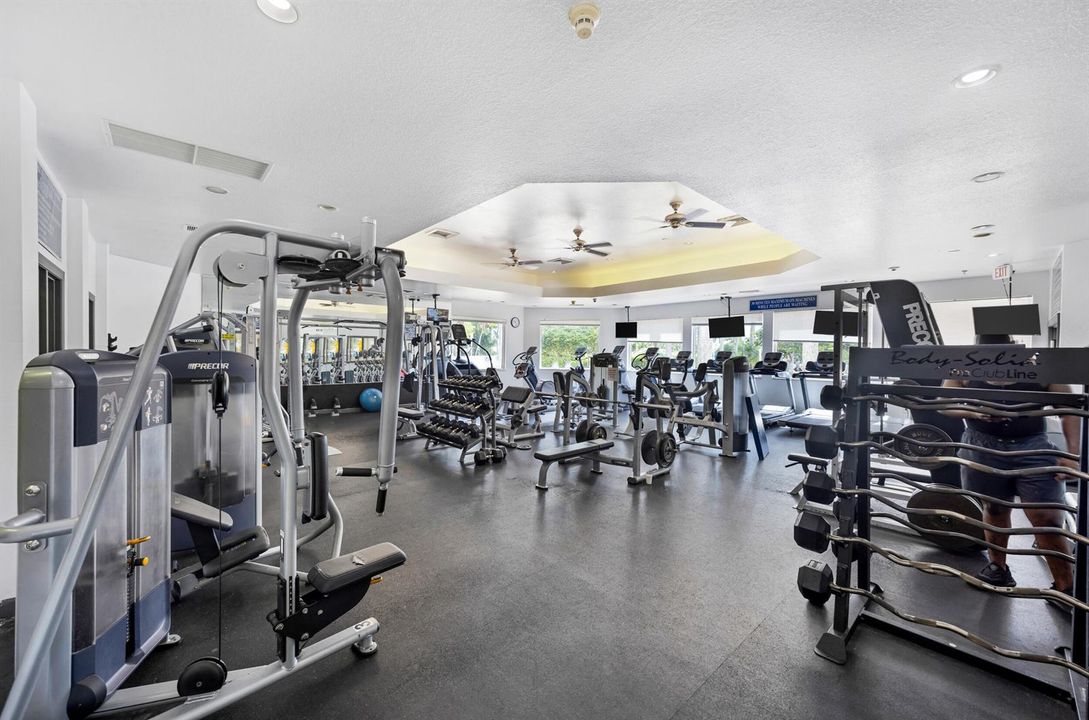 Club Gym 1