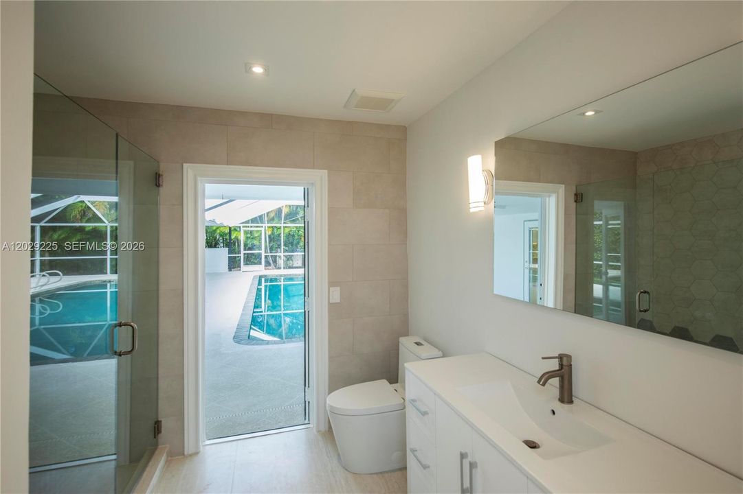 For Sale: $3,350,000 (4 beds, 3 baths, 2607 Square Feet)