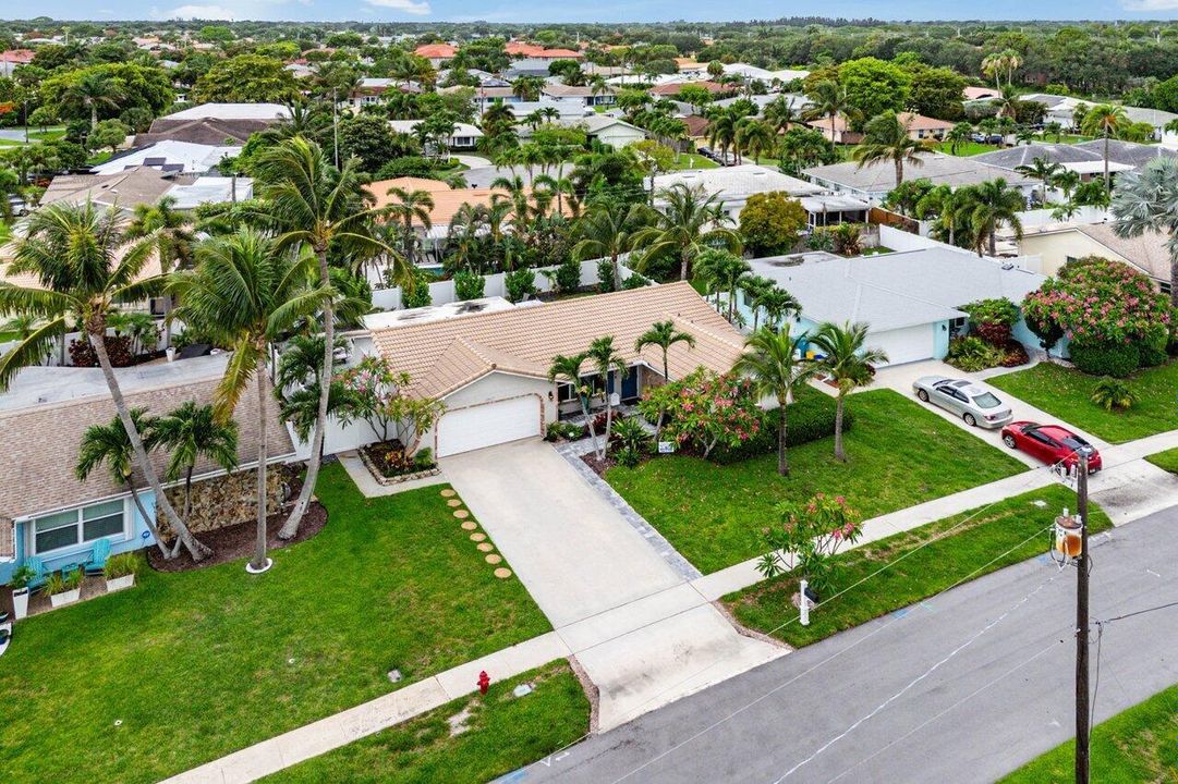 2527 SW 12th Street