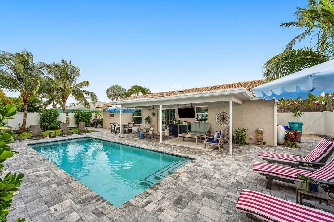 Pool area