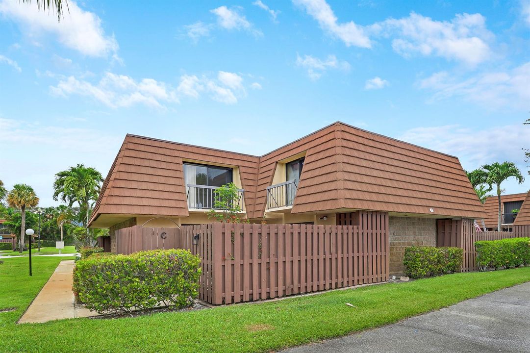House2-32