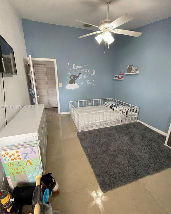For Rent: $2,900 (3 beds, 2 baths, 1195 Square Feet)