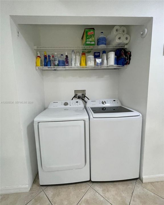 For Rent: $2,900 (3 beds, 2 baths, 1195 Square Feet)