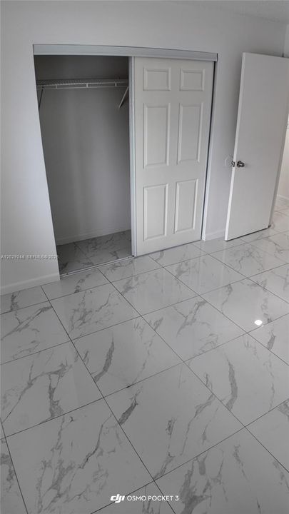 Active With Contract: $1,700 (1 beds, 1 baths, 434568 Square Feet)