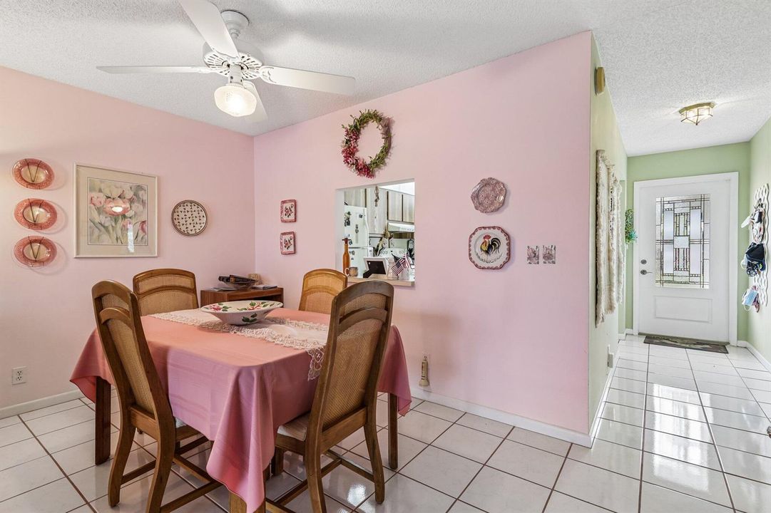 8-web-or-mls-Holyoke Ln-S3105-009