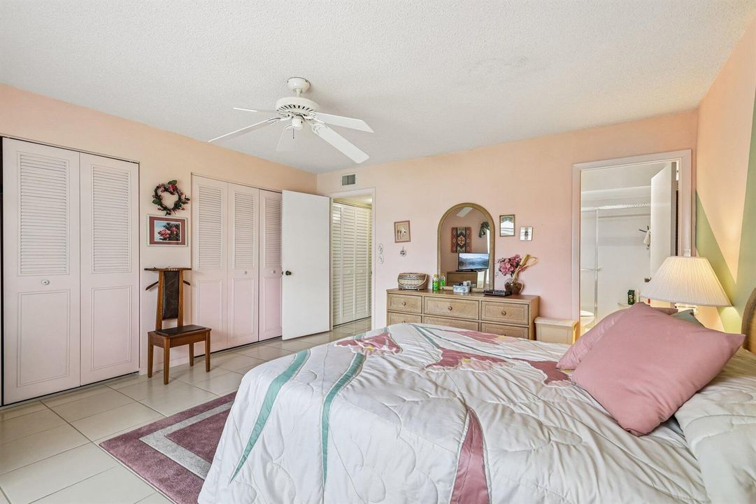 23-web-or-mls-Holyoke Ln-S3105-024