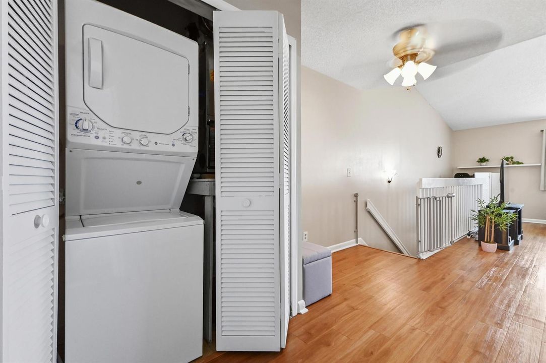 07 Laundry room 01