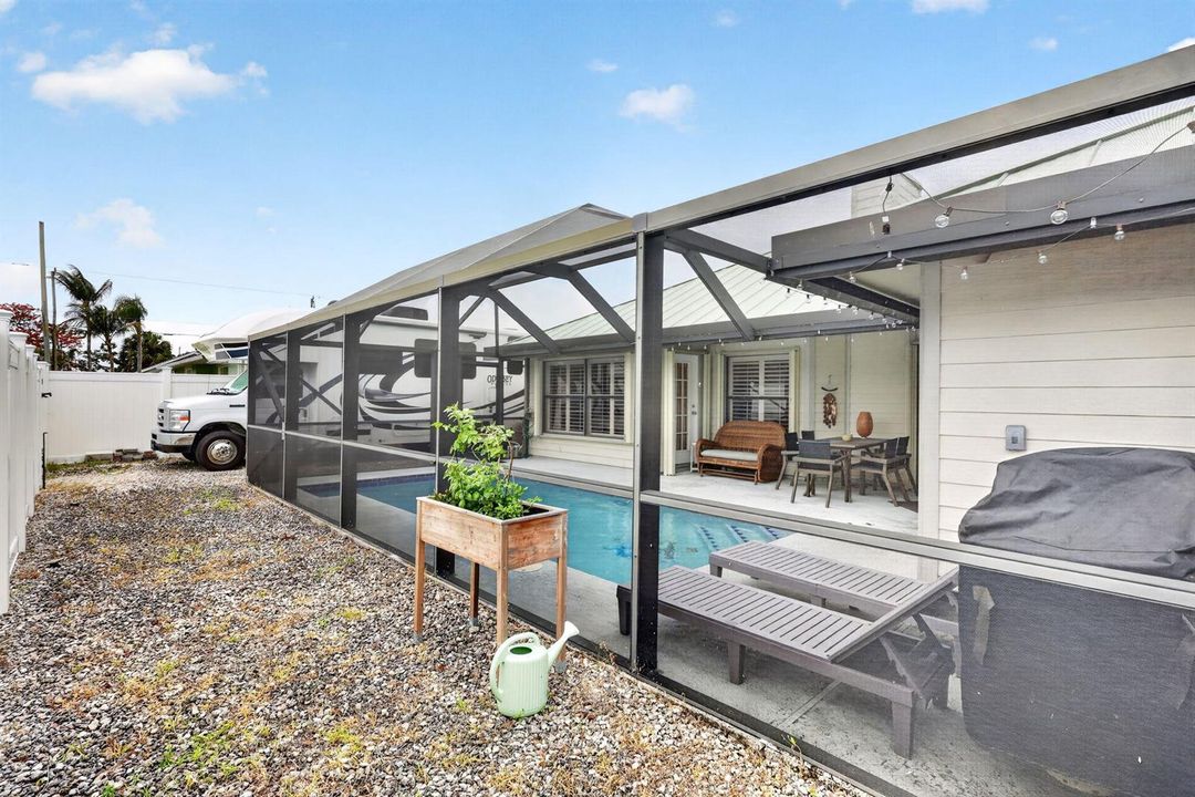 Screened Patio