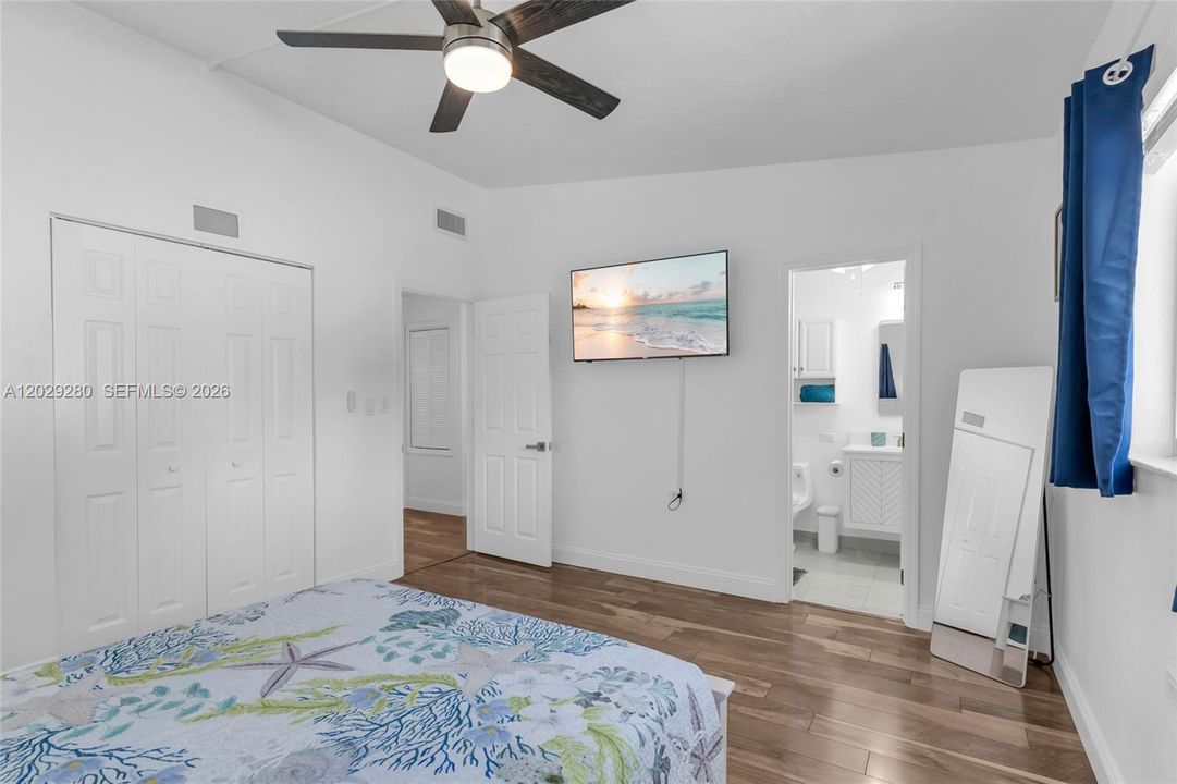 MASTER BEDROOM
