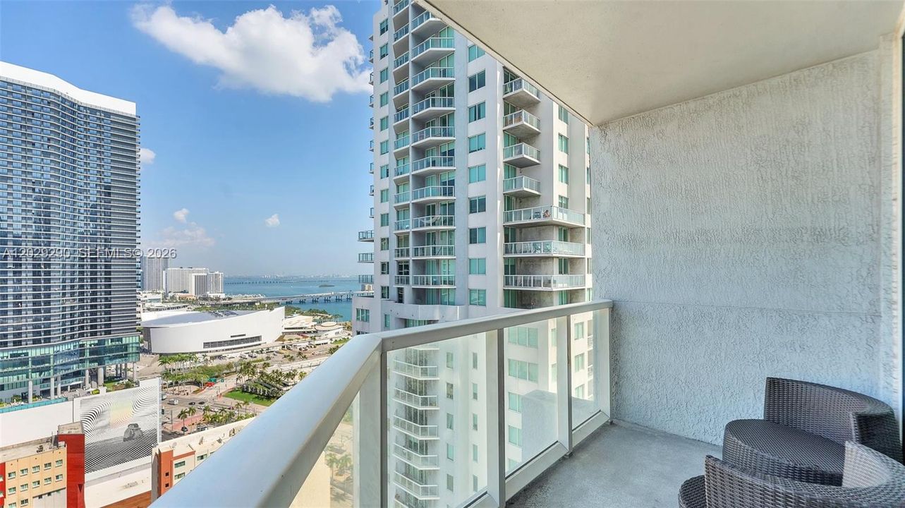 Active With Contract: $540,000 (2 beds, 2 baths, 1203 Square Feet)