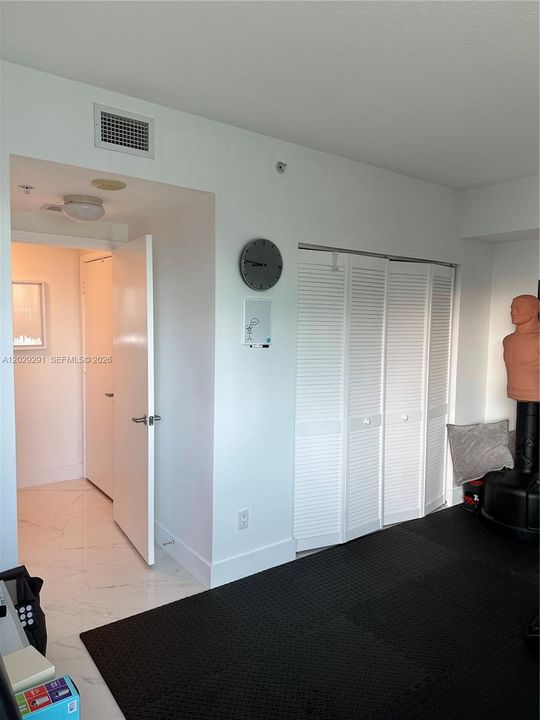 For Sale: $690,000 (2 beds, 2 baths, 1227 Square Feet)