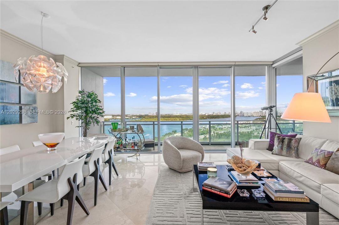 For Sale: $3,950,000 (2 beds, 2 baths, 2009 Square Feet)