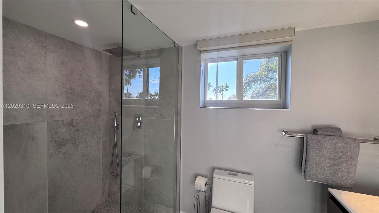 На продажу: $485,000 (2 спален, 2 ванн, 1798 Квадратных фут)