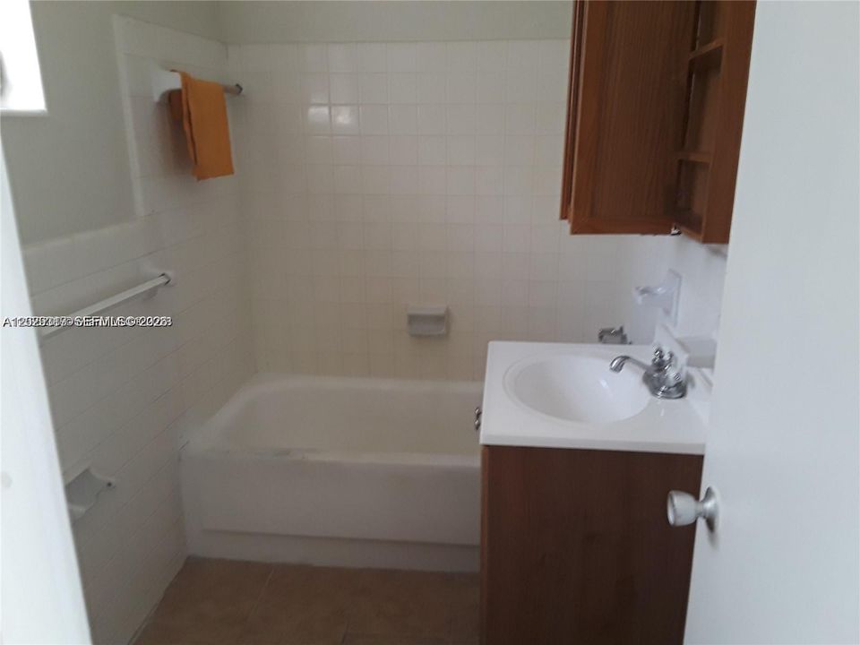 En Renta: $1,800 (1 camas, 1 baños, 765 Pies cuadrados)