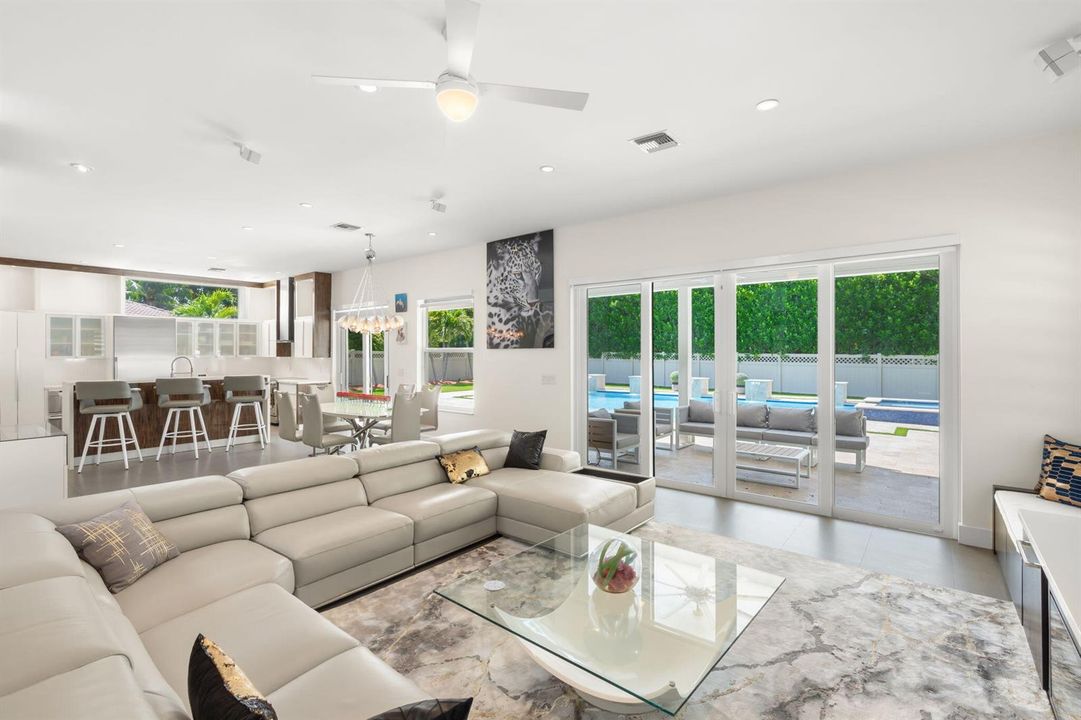 20-web-or-mls-1254 NW 102nd Way, Coral S