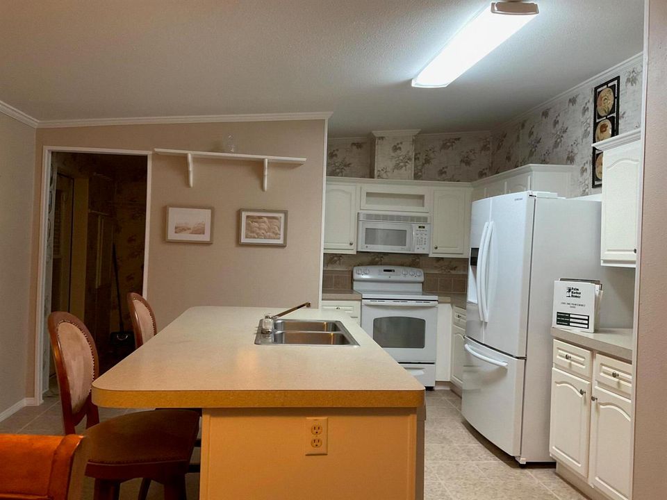 2508 Kitchen