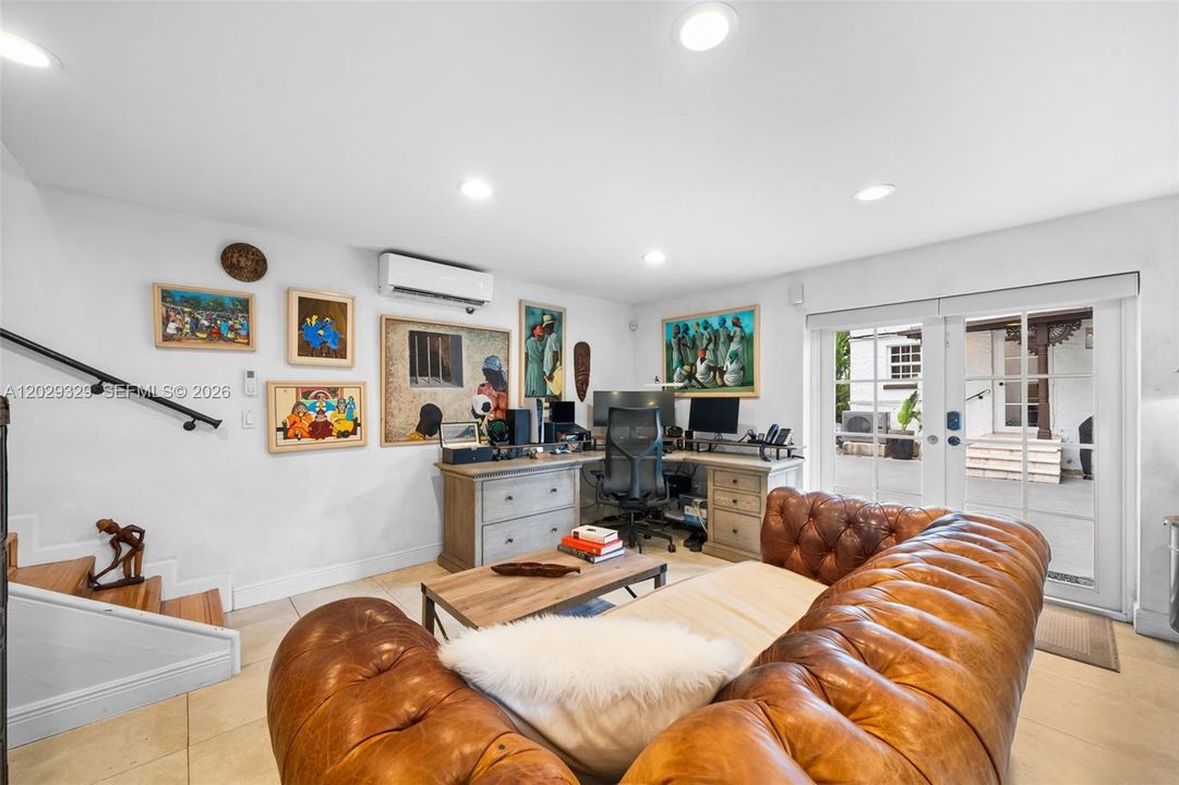 For Sale: $2,450,000 (4 beds, 3 baths, 2730 Square Feet)