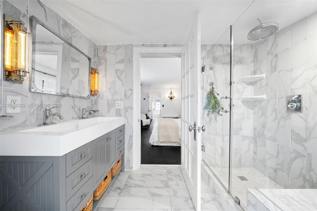 For Sale: $2,450,000 (4 beds, 3 baths, 2730 Square Feet)