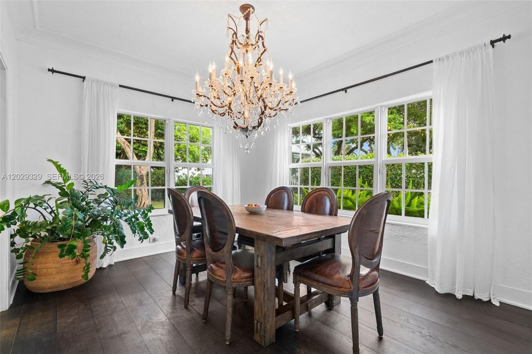 For Sale: $2,450,000 (4 beds, 3 baths, 2730 Square Feet)