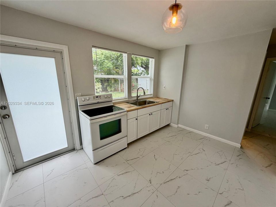 En Renta: $1,450 (1 camas, 1 baños, 500 Pies cuadrados)