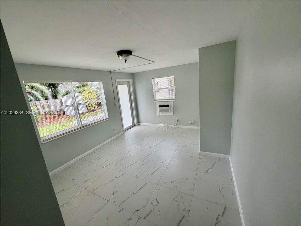 En Renta: $1,450 (1 camas, 1 baños, 500 Pies cuadrados)