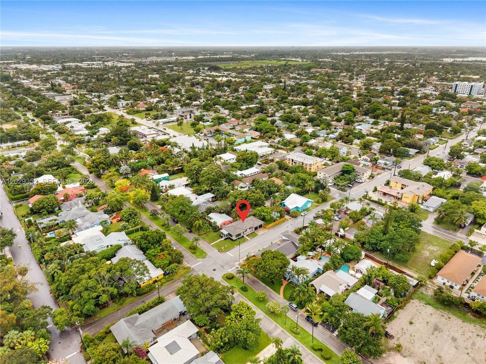 На продажу: $829,900 (3 спален, 3 ванн, 1272 Квадратных фут)