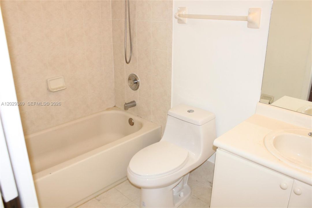En Venta: $425,000 (3 camas, 2 baños, 1450 Pies cuadrados)