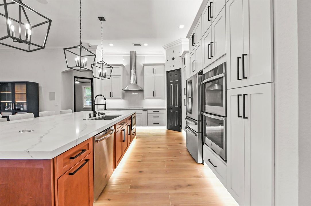 16 Kitchen 02