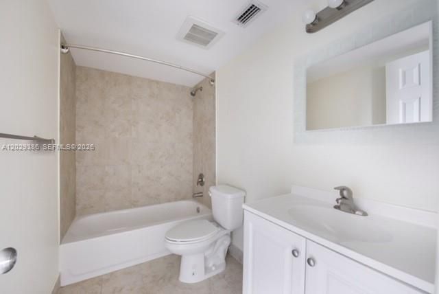 For Rent: $2,600 (2 beds, 2 baths, 1200 Square Feet)