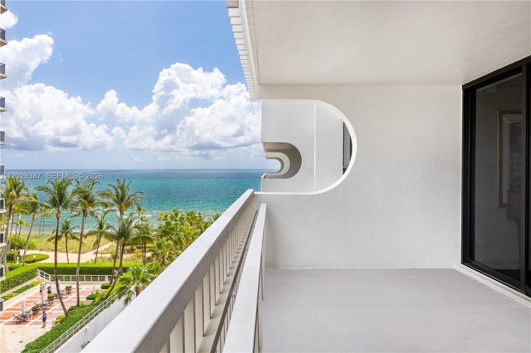 En Venta: $2,880,000 (3 camas, 2 baños, 2675 Pies cuadrados)