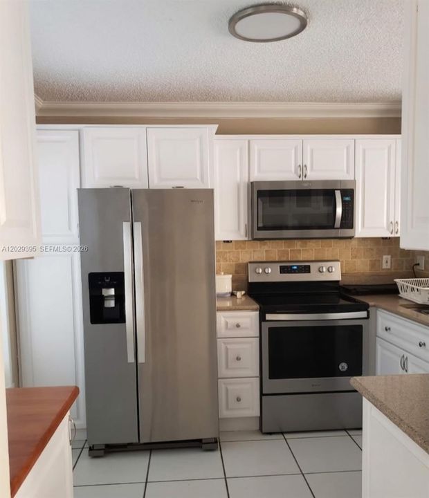 For Sale: $470,000 (3 beds, 2 baths, 1446 Square Feet)
