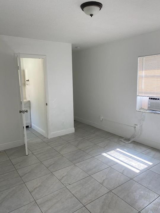 2 B room 1