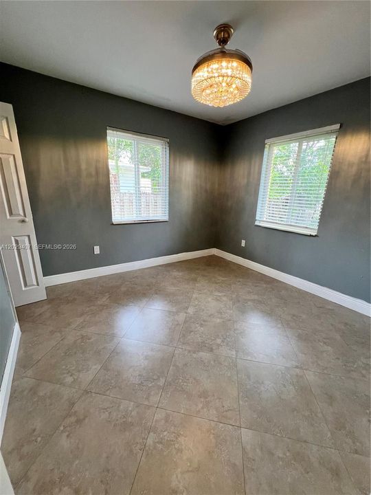 En Venta: $399,999 (2 camas, 1 baños, 862 Pies cuadrados)