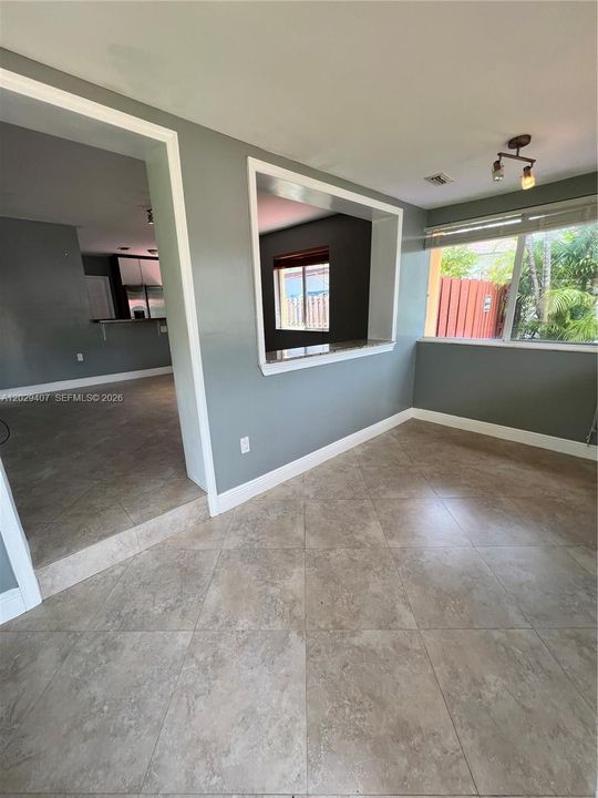 En Venta: $399,999 (2 camas, 1 baños, 862 Pies cuadrados)