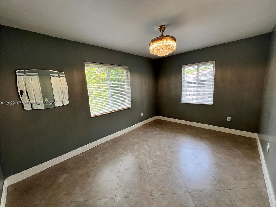En Venta: $399,999 (2 camas, 1 baños, 862 Pies cuadrados)