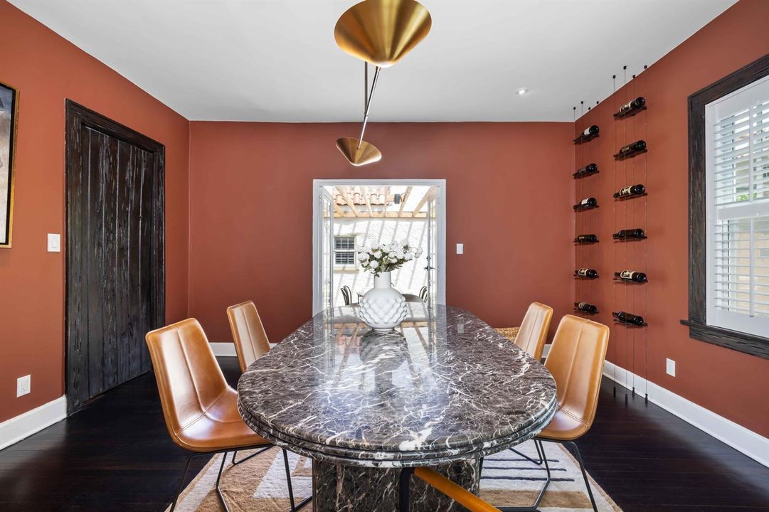 Formal Dining