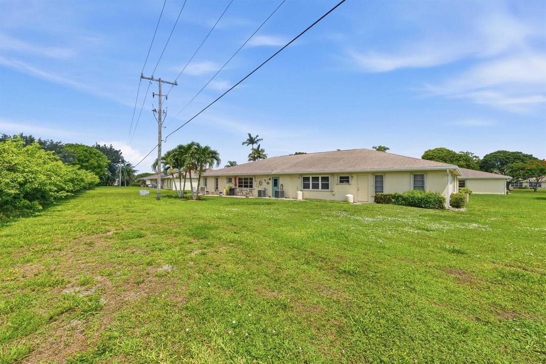 5126 Lakefront Blvd _023