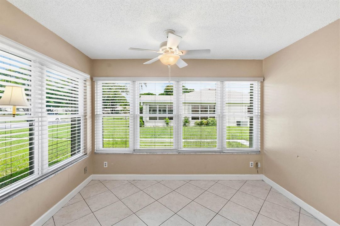 5126 Lakefront Blvd _017
