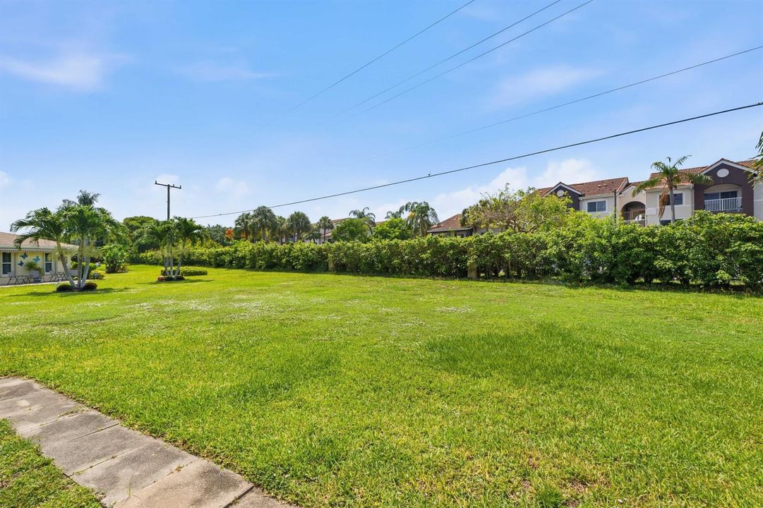 5126 Lakefront Blvd _021
