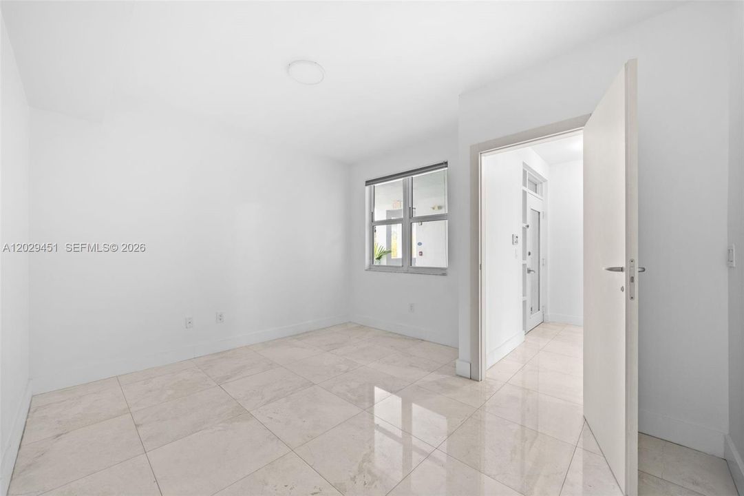 Недавно продано: $835,000 (3 спален, 2 ванн, 1336 Квадратных фут)