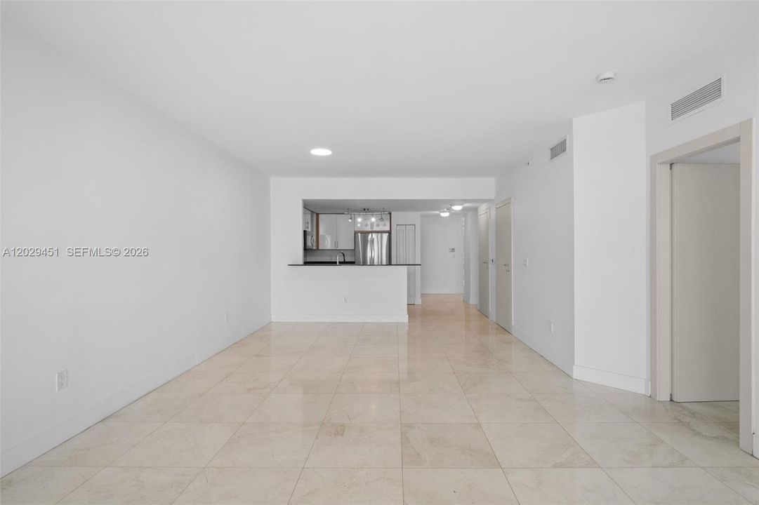Недавно продано: $835,000 (3 спален, 2 ванн, 1336 Квадратных фут)