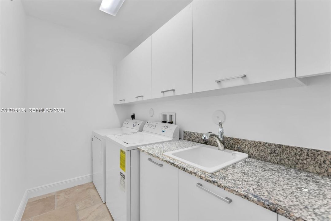 Active With Contract: $4,500 (3 beds, 2 baths, 1865 Square Feet)